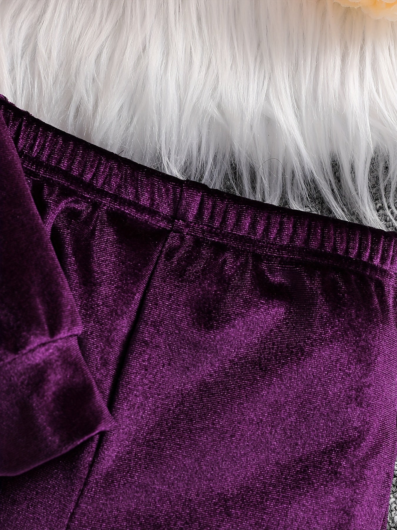 Girls' Long Pants Set, Burgundy Hooded Sweatshirt & Sweatpants, New Autumn Winter Warm Pullover Top, Fabric Two-Piece Set, Princess English Letter Embroidery with Pockets, Festive Holiday Outfit for Baby Girls, Perfect for Ou