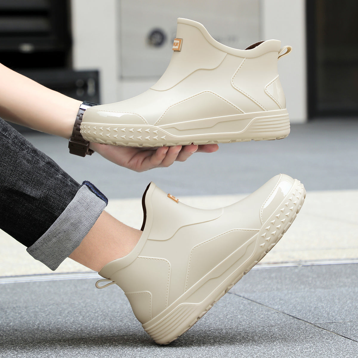Unisex Low-Top Waterproof Rubber Rain Boots for All Seasons