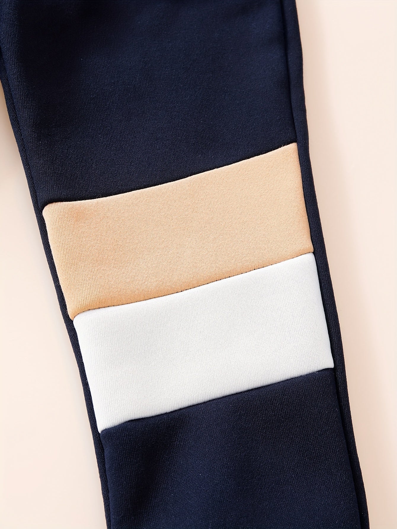 Աշնանային և ձմեռային կլոր վզնոցով սվիտեր՝ երկար թևքերով, եռագույն պատչվորք «Cute Bear» պիտակով, առօրյա, հարմարավետ, պարզ, նորաձև, բազմակողմանի, առօրյա տաբատների 2 հատանոց հավաքածու, իդեալական է բացօթյա օգտագործման համար