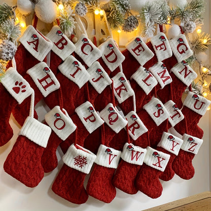 Knitted letter Christmas stockings, Christmas stockings, small Christmas English letter hanging stockings, Christmas stockings, double-sided fireplace hanging stockings, suitable for Christmas party decorations, New Year part