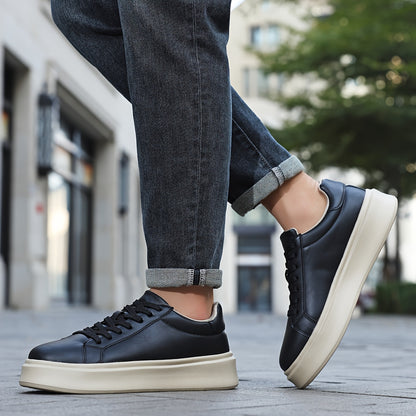 Men's Lightweight Low-Top Skate Shoes with EVA Sole