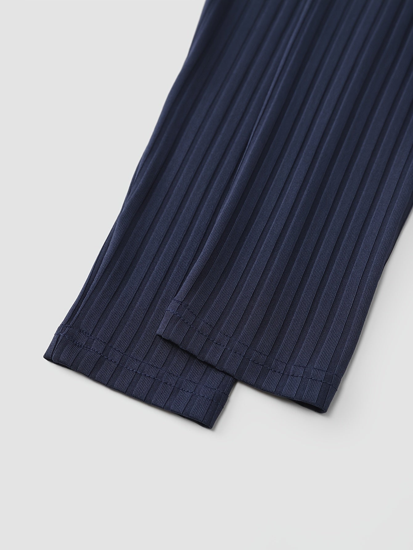 Elegant Navy Blue Ribbed Long Sleeve Top for Women - Chic V-Neck with Collar, Stretchy Polyester Blend, Machine Washable - Perfect for Spring & Autumn