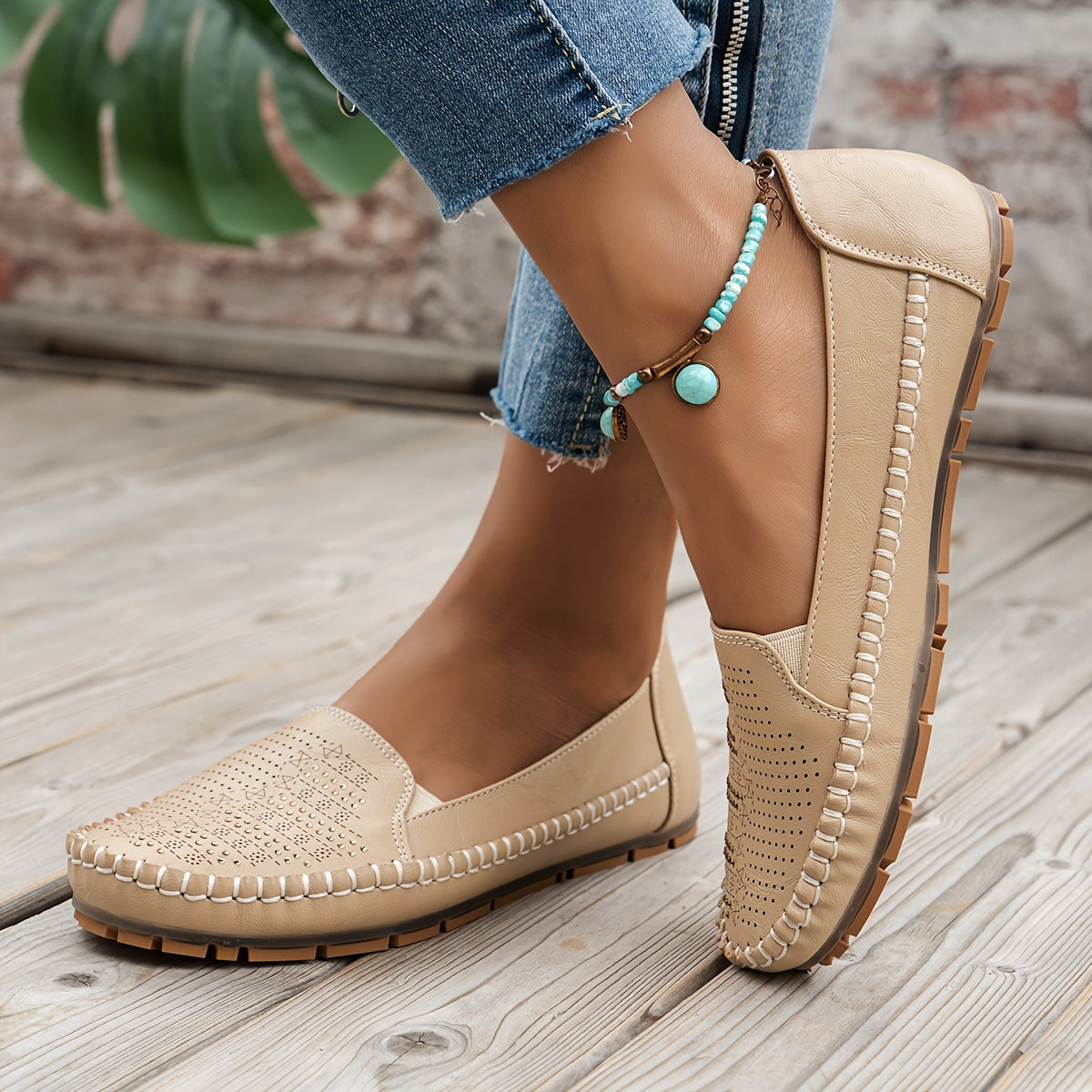 Women's Retro Perforated Flat Shoes, Comfy Breathable Round Toe Slip On Shoes, Casual Outdoor Loafers