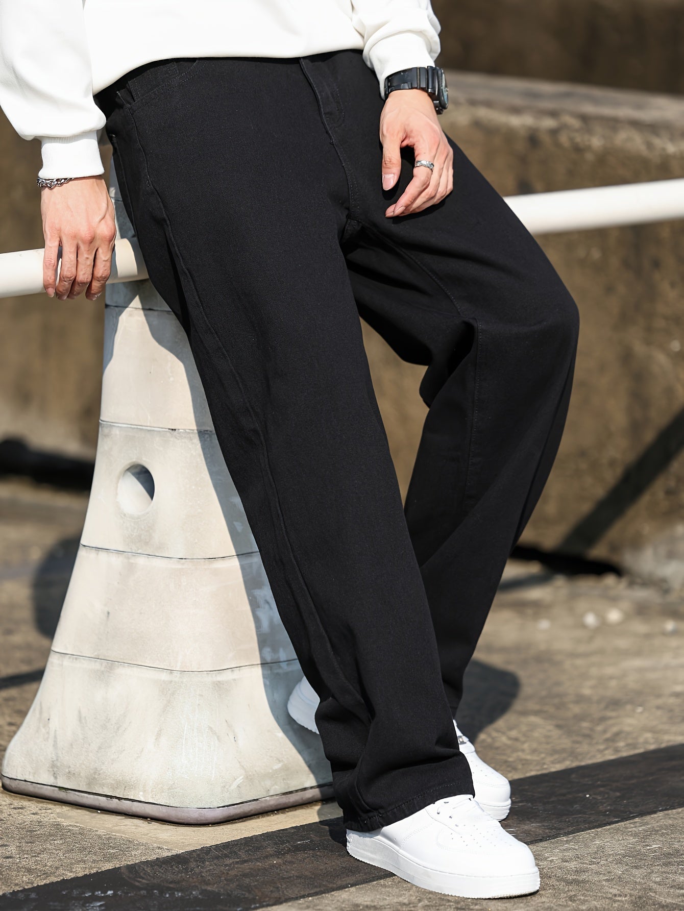 Vintage-Inspired Loose Straight-Leg Jeans for Men, Washed Denim, Non-Stretch Fabric, Casual Style - Machine Washable