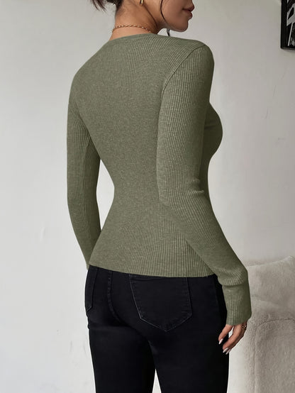 Over 500, 000 People Have Added This Stylish Long-Sleeve Top for Women to Their Carts. It Features a Cross And Hollow Design at The Neckline, Perfect for Dates And Parties, Showcasing a Fashionable And Sexy Look. Super Discou