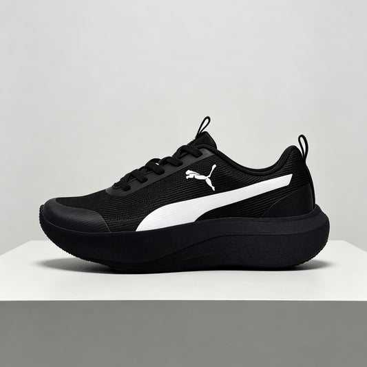 Couple Matching Low-Top Sneakers with Gradient Cushion Sole