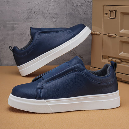 Men's Skate Sneakers with Durable PU Upper & Strong Grip Sole