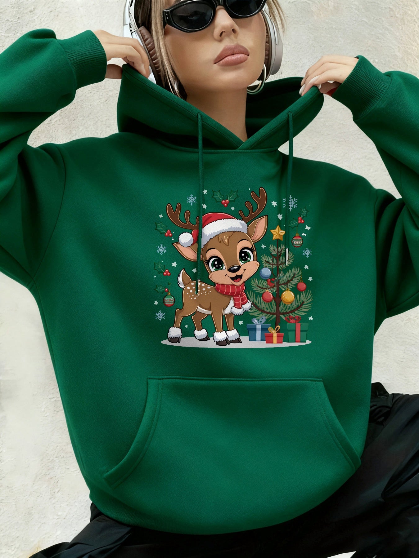 Women'S Christmas Hoodie - Thick Fleece-Lined Winter Sweatshirt with Deer & Snowflakes, Plaid Santa Hat Design, Cozy Casual Pullover for Holiday Party Outfits