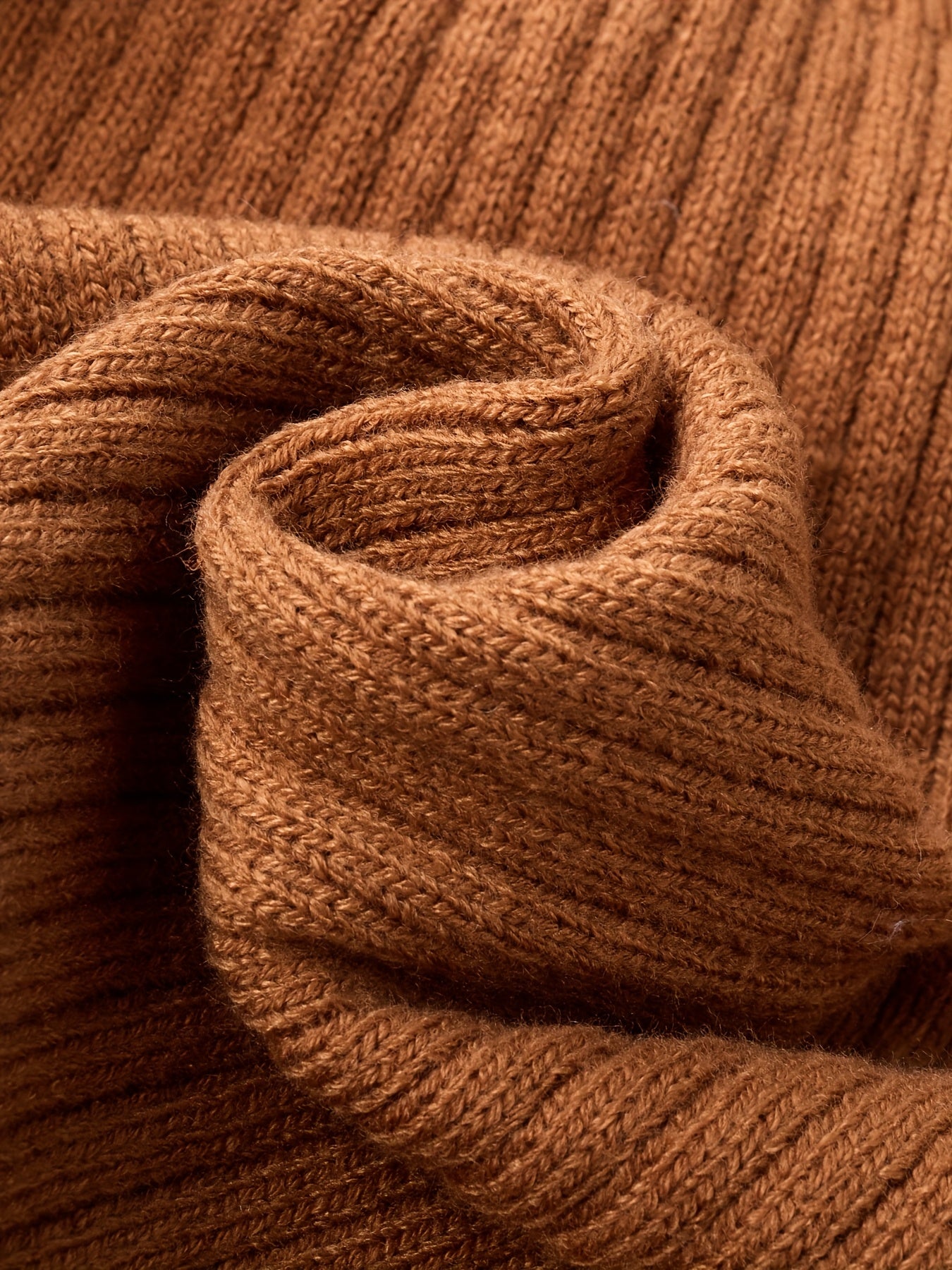 Elegant Off-the-Shoulder Cross Dress