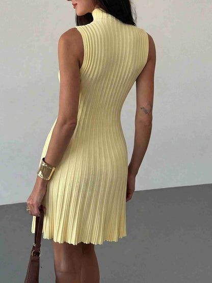 Women’s Minimalist Sleeveless Ribbed A-Line Knit Dress