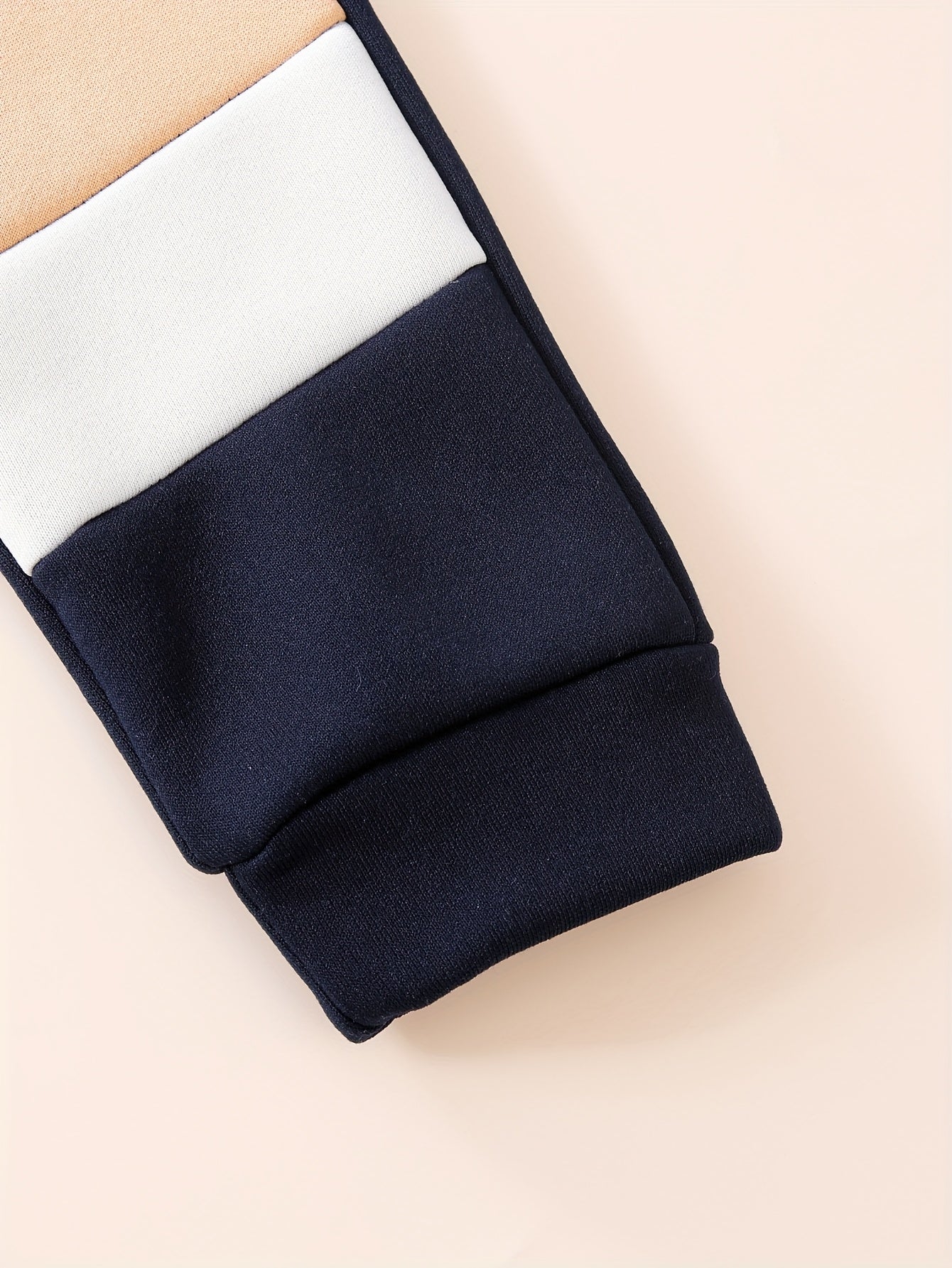 Աշնանային և ձմեռային կլոր վզնոցով սվիտեր՝ երկար թևքերով, եռագույն պատչվորք «Cute Bear» պիտակով, առօրյա, հարմարավետ, պարզ, նորաձև, բազմակողմանի, առօրյա տաբատների 2 հատանոց հավաքածու, իդեալական է բացօթյա օգտագործման համար