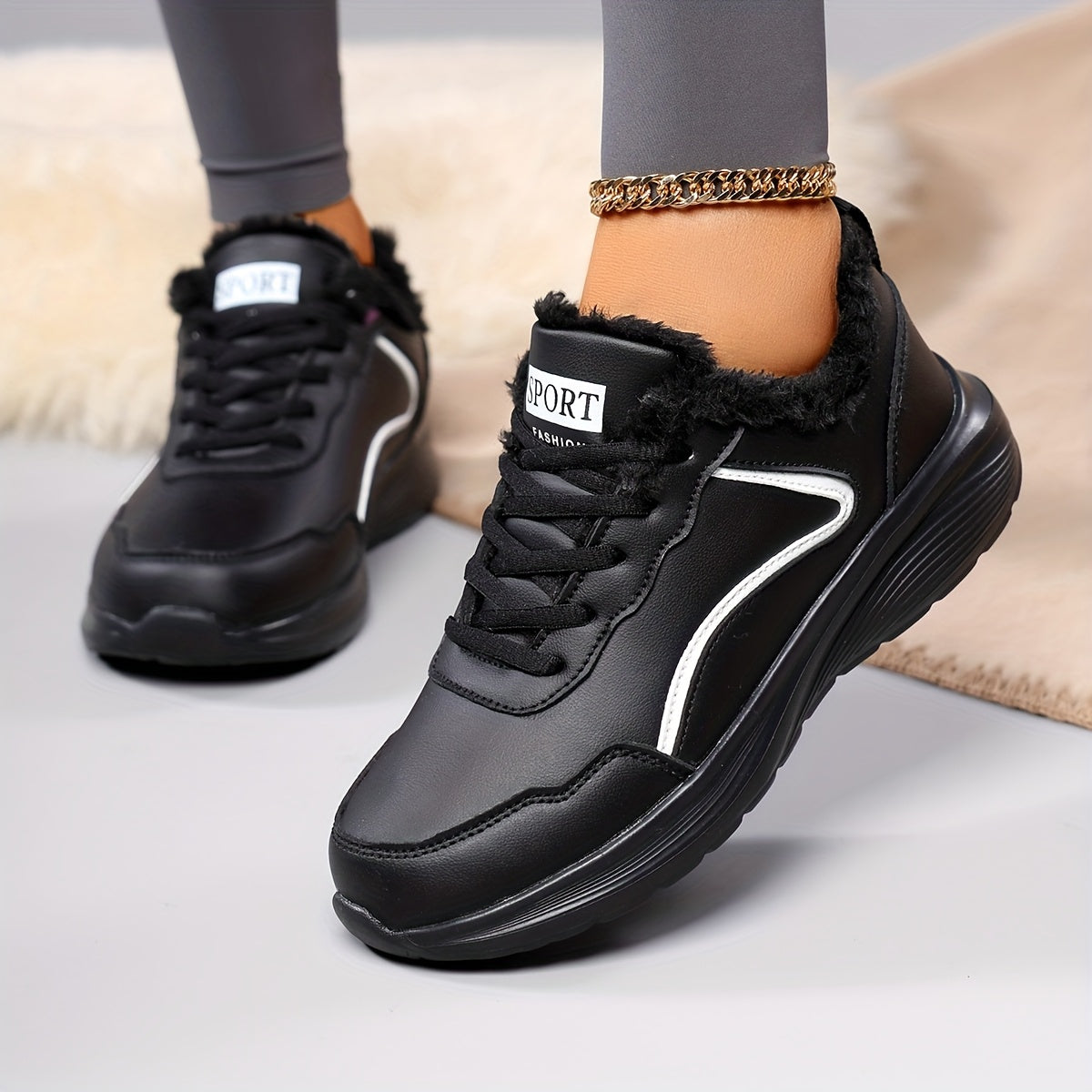 Կանացի ձմեռային ձնագնացքներ - Հաստ պլատֆորմային ներբան՝ լավ բռնման համար, թեթև ցրտադիմացկուն կոշիկներ՝ կապիչով, սահքից պաշտպանող EVA արտաքին ներբան - ամբողջովին սինթետիկ, արհեստական կաշվի նման վերին մաս - տաք, մեկուսացված՝ վազքի, արշավի և այլնի համար