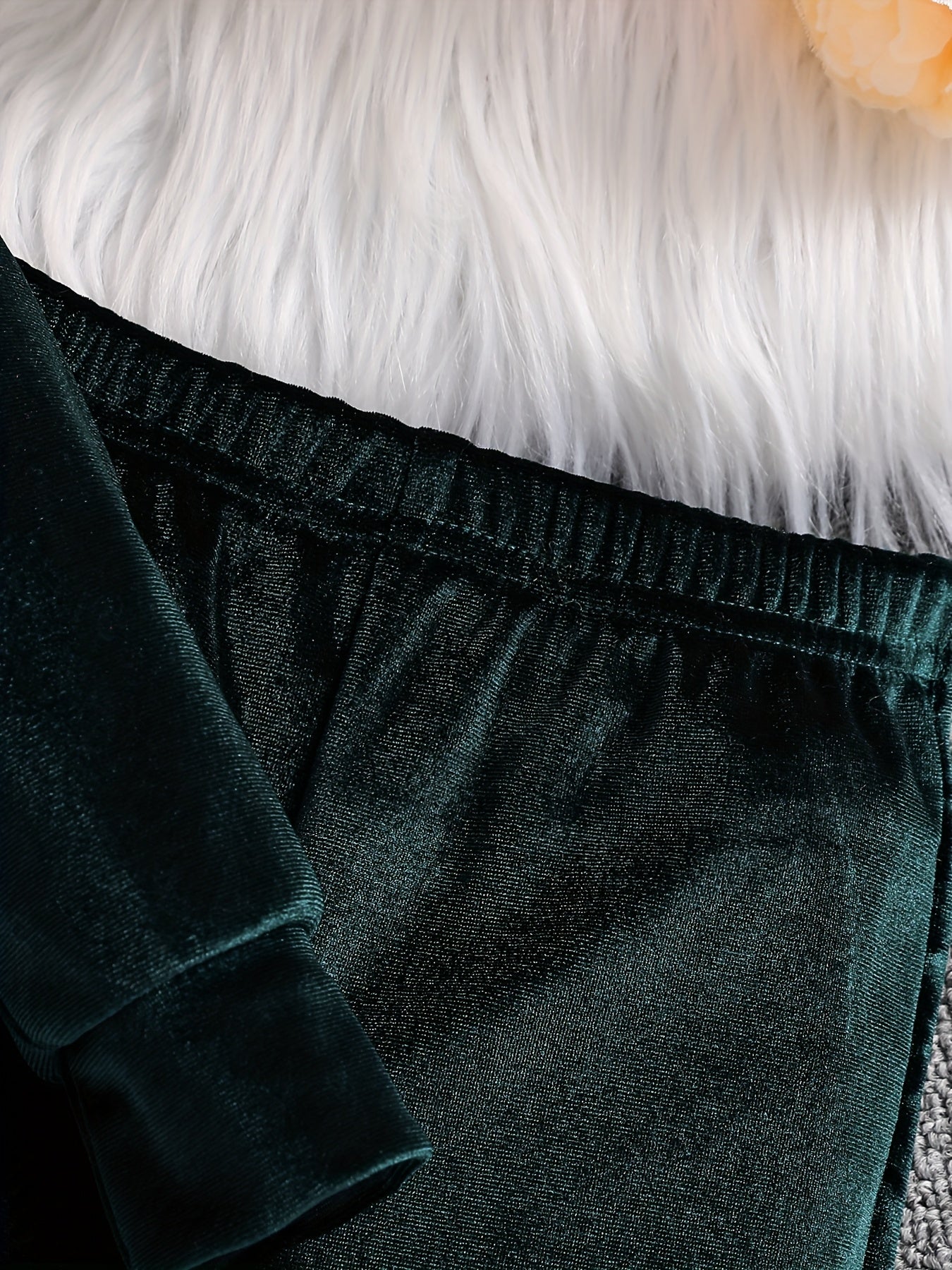 Girls' Long Pants Set, Burgundy Hooded Sweatshirt & Sweatpants, New Autumn Winter Warm Pullover Top, Fabric Two-Piece Set, Princess English Letter Embroidery with Pockets, Festive Holiday Outfit for Baby Girls, Perfect for Ou