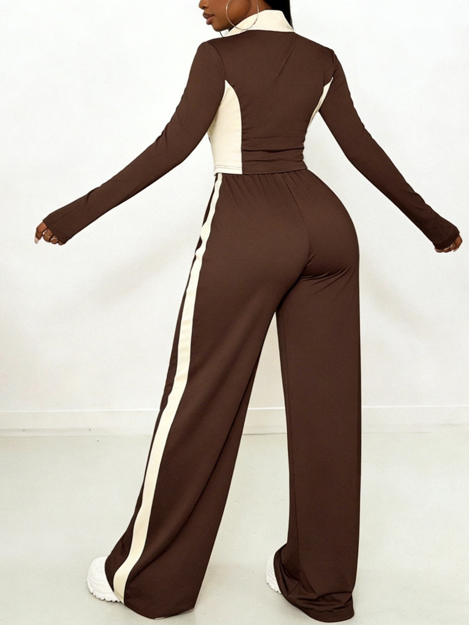 Women's Fashion Two-Piece Set, Stylish and Versatile Brown and White Contrast Color Slim-Fit Zip-Up Top + Side Stripe Pants Set - ayq