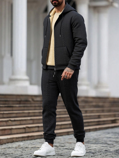 Տղամարդկանց ձմեռային նորաձևության երկմասանոց հավաքածու. Ժակարդե գլխարկով կարդիգան՝ աստառով և երկար տաբատ – իդեալական է աշնան և ձմռան համար, ձմեռային հագուստ տղամարդկանց համար