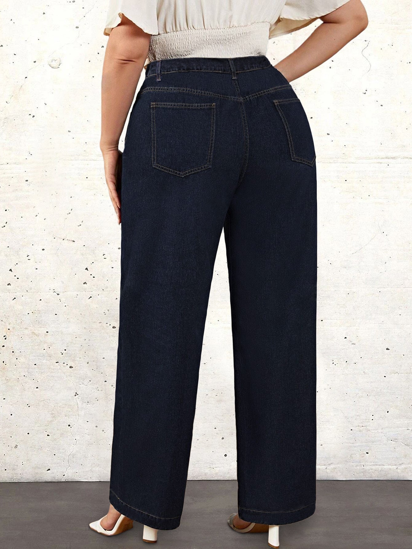 K.1978 Women'S Plus Size Casual Denim Jeans, 68.5% 25.7% Polyester 4.3% Viscose 1.5% Elastane, Medium Stretch, Միաձույլ գույն, Երկար երկարություն, Zipper Fly, Ուղիղ ծայր, Բոլոր սեզոնային լայն ոտքերի շալվարը կտրատած գրպաններով