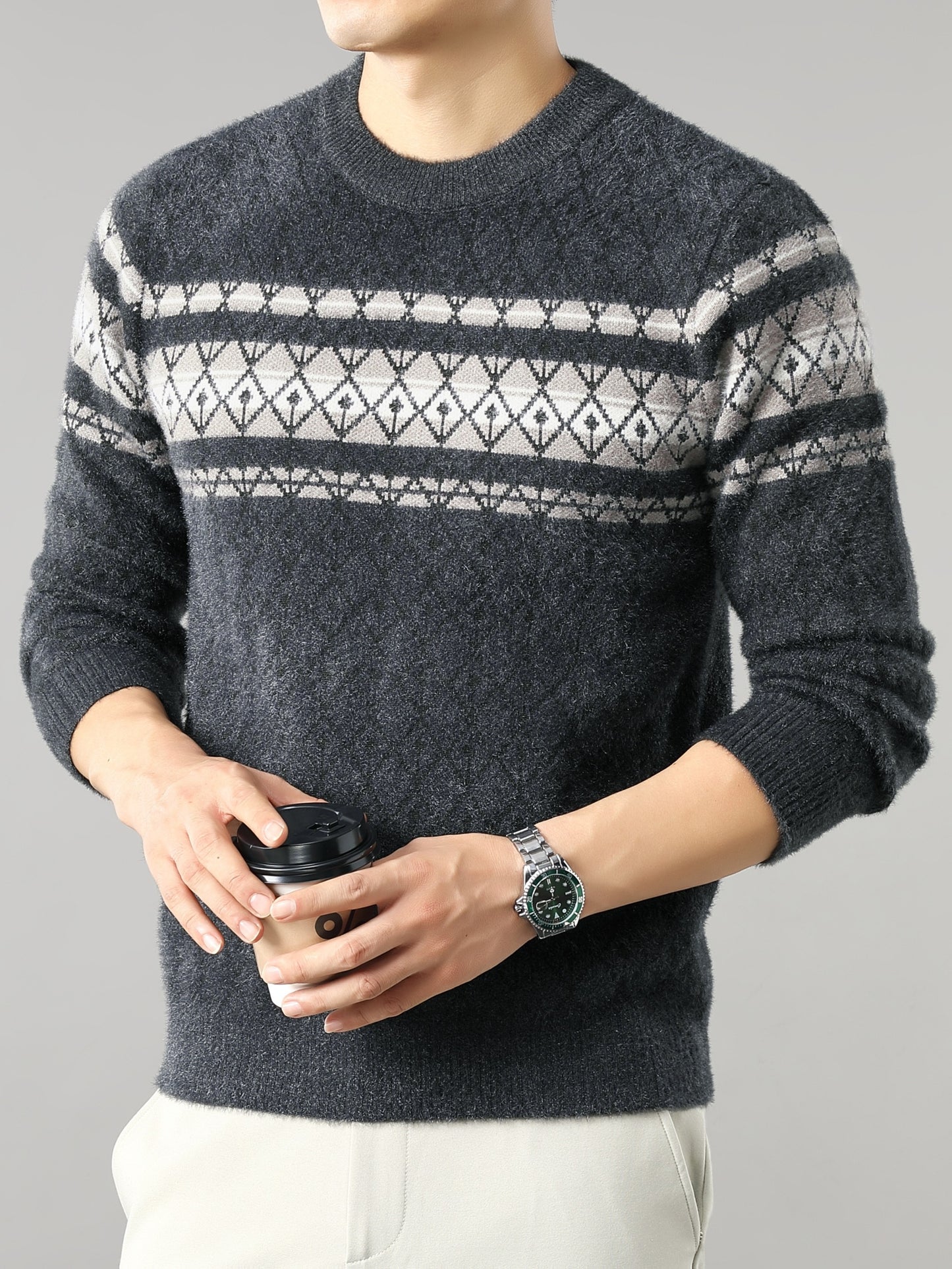 Նոր աշնանային և ձմեռային տղամարդկանց ոճային սվիտեր, բազմակողմանի վերնազգեստի կամ շերտավոր կրելու համար, պատրաստված բարձրորակ հաստ գործվածքից