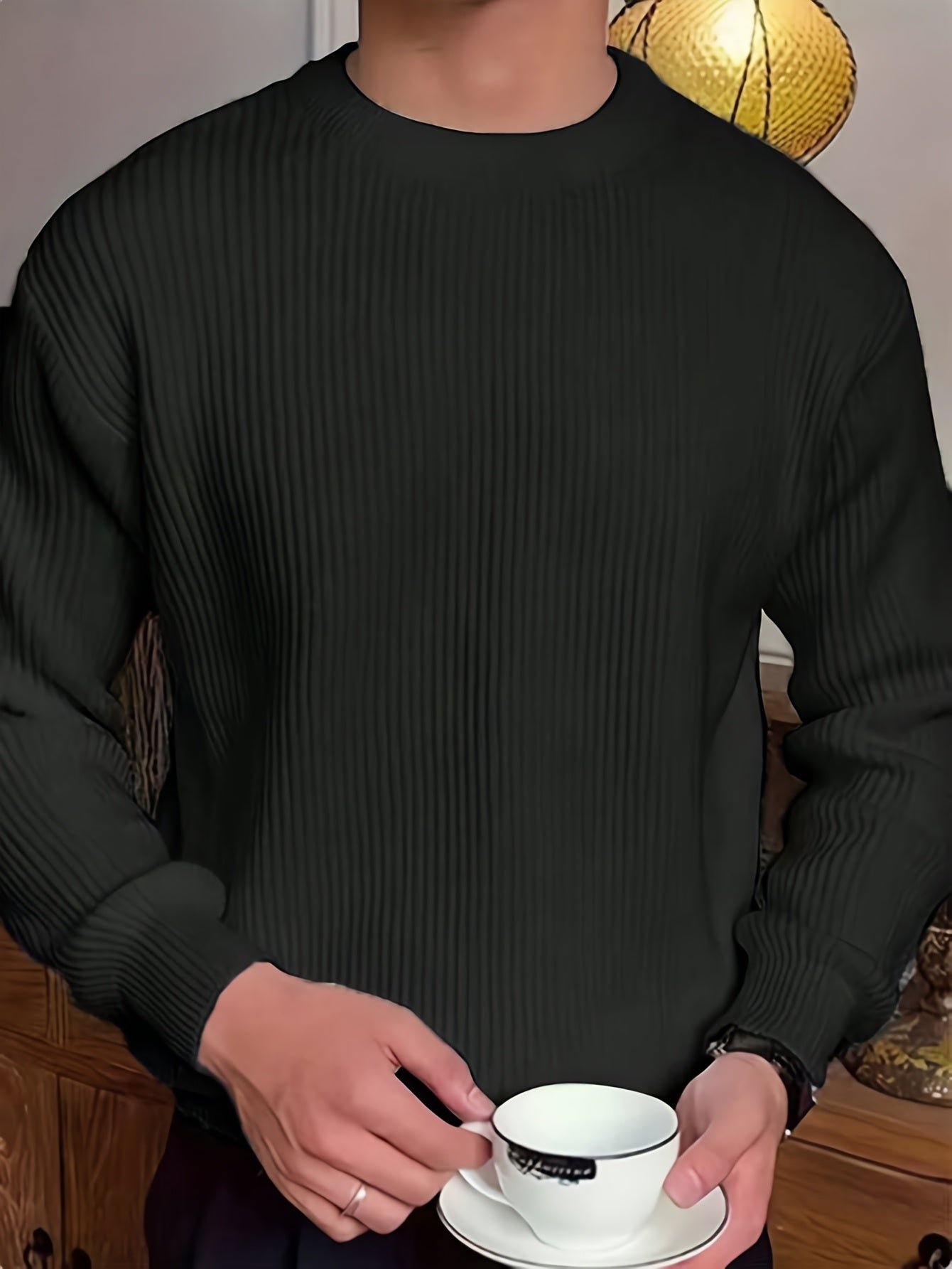 Տղամարդկանց պարզ, նորաձև միագույն երկար թևքով սվիտեր՝ հարմար աշնանային և ձմեռային սեզոնի համար, բազմակողմանի տրիկոտաժե վերնաշապիկ