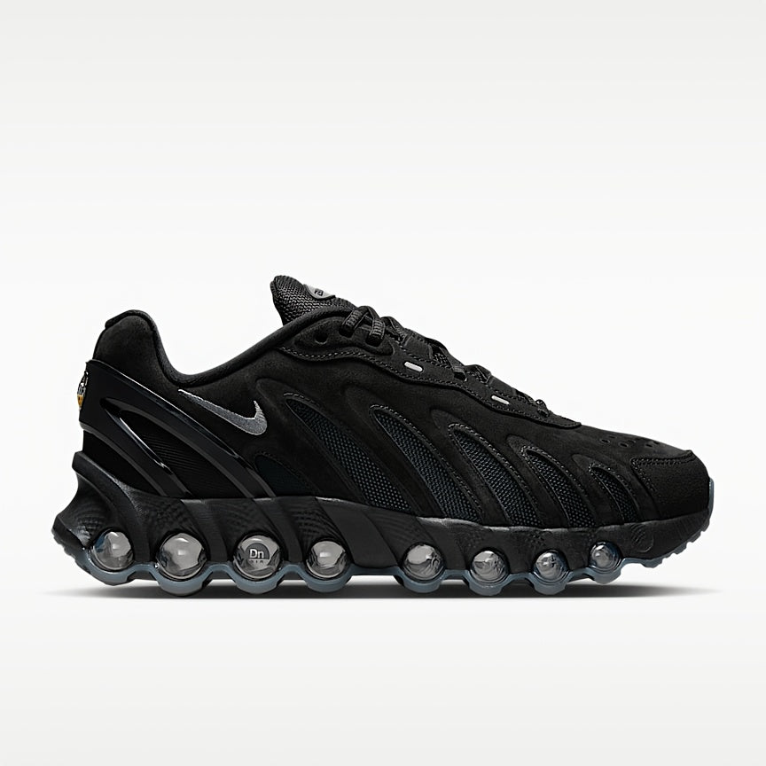 Nike Air Max DN8 Men's Low-Top Sneakers in Black/Grey