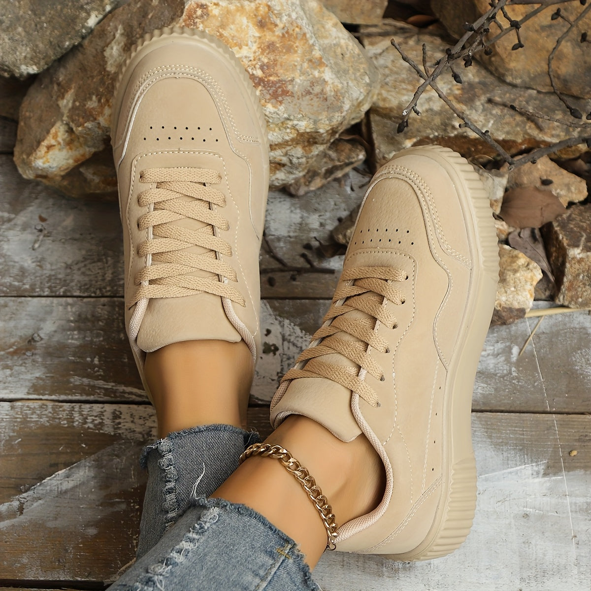 2024 New Model Lace-Up Thick-Soled, Lightweight Versatile Casual Fashion Sports Shoes
