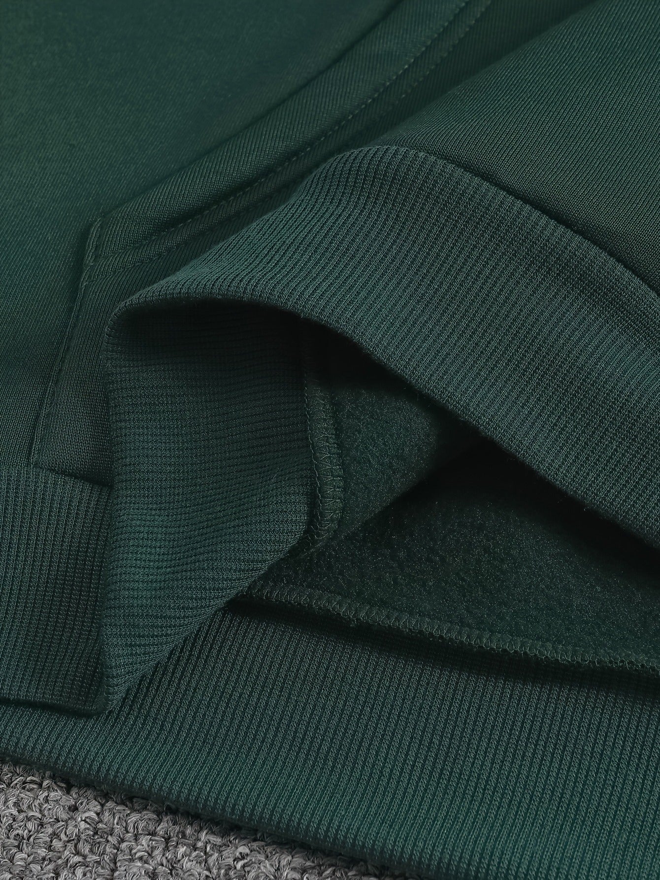 Women's Christmas Deer & Reindeer Print Hoodie - Cozy Winter Pullover Sweatshirt with Cute Deer Headband-Like Hood, Slim-Fit Casual Jacket for Holiday Parties, Xmas Outfits & Cold Weather (Machine Washable), Fall Clothes For