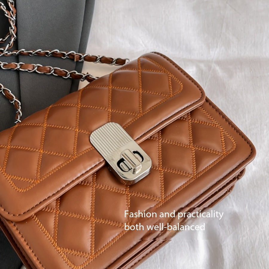 Օրհնություն ուղևորների համար։ Տարողունակ դիզայնը կարող է միաժամանակ տեղավորել ձեր հեռախոսը, շրթներկը, բանալիները և քարտապանը։ Կատարյալ լրացնում է և՛ վերարկուները, և՛ զգեստները՝ ստեղծելով կատարյալ ոճային տեսք։