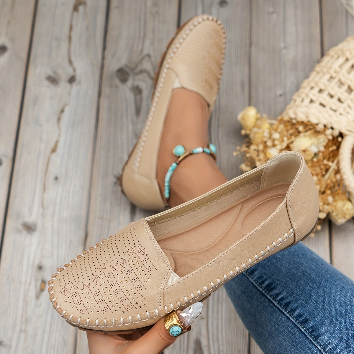 Women's Retro Perforated Flat Shoes, Comfy Breathable Round Toe Slip On Shoes, Casual Outdoor Loafers