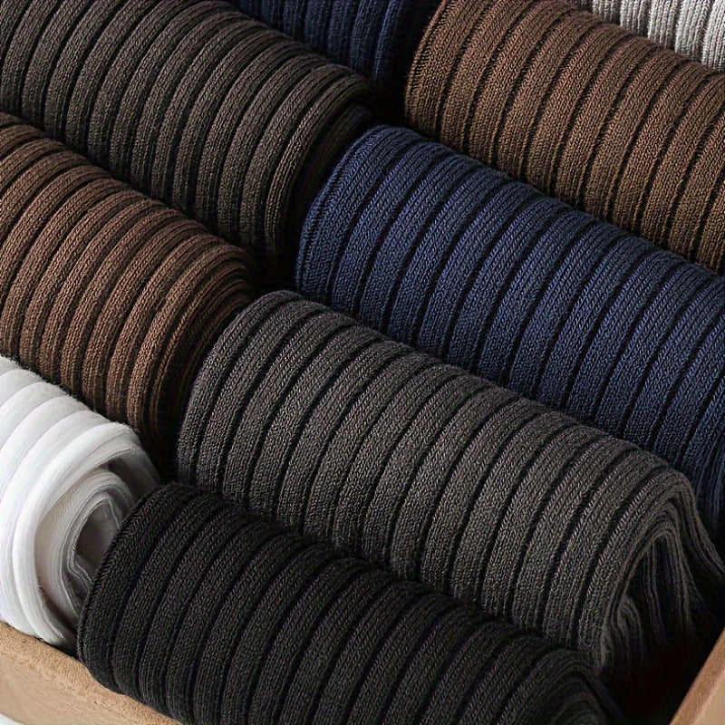 Men's Solid Color Crew Socks, Sweat-Absorbent & Breathable