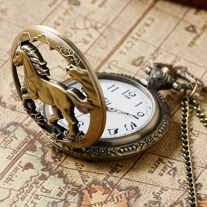 Retro Hollow Horse Quartz Pocket Watch Necklace, Animal Pendant Chain Souvenir Birthday Gift