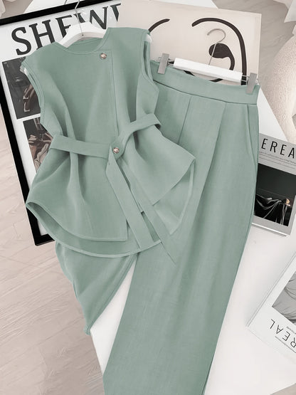 Women's Elegant Two-Piece Sleeveless Pullover Set with Adjustable Wais