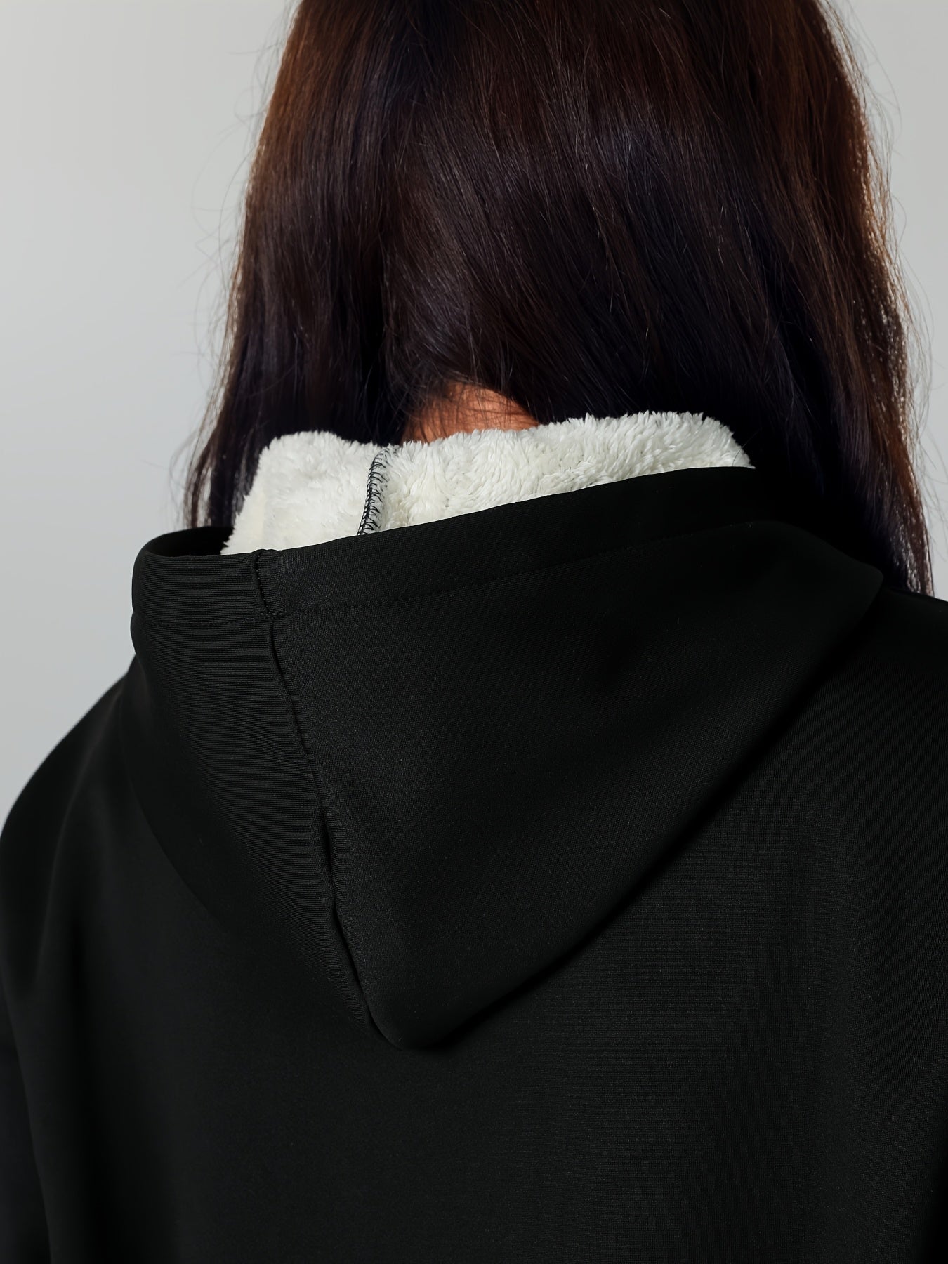 Կանացի ծանր ձմեռային բաճկոն - Ջերմամեկուսացված սառը եղանակի բաճկոն՝ ամբողջական կայծակաճարմանդով, մեծ առջևի գրպաններով - Մանուշակագույն վերնազգեստ առօրյա և պաշտոնական միջոցառումների համար - Ոչ ձգվող պոլիեսթերային գործվածք - Հեշտ խնամքի կանացի վերնազգեստ,