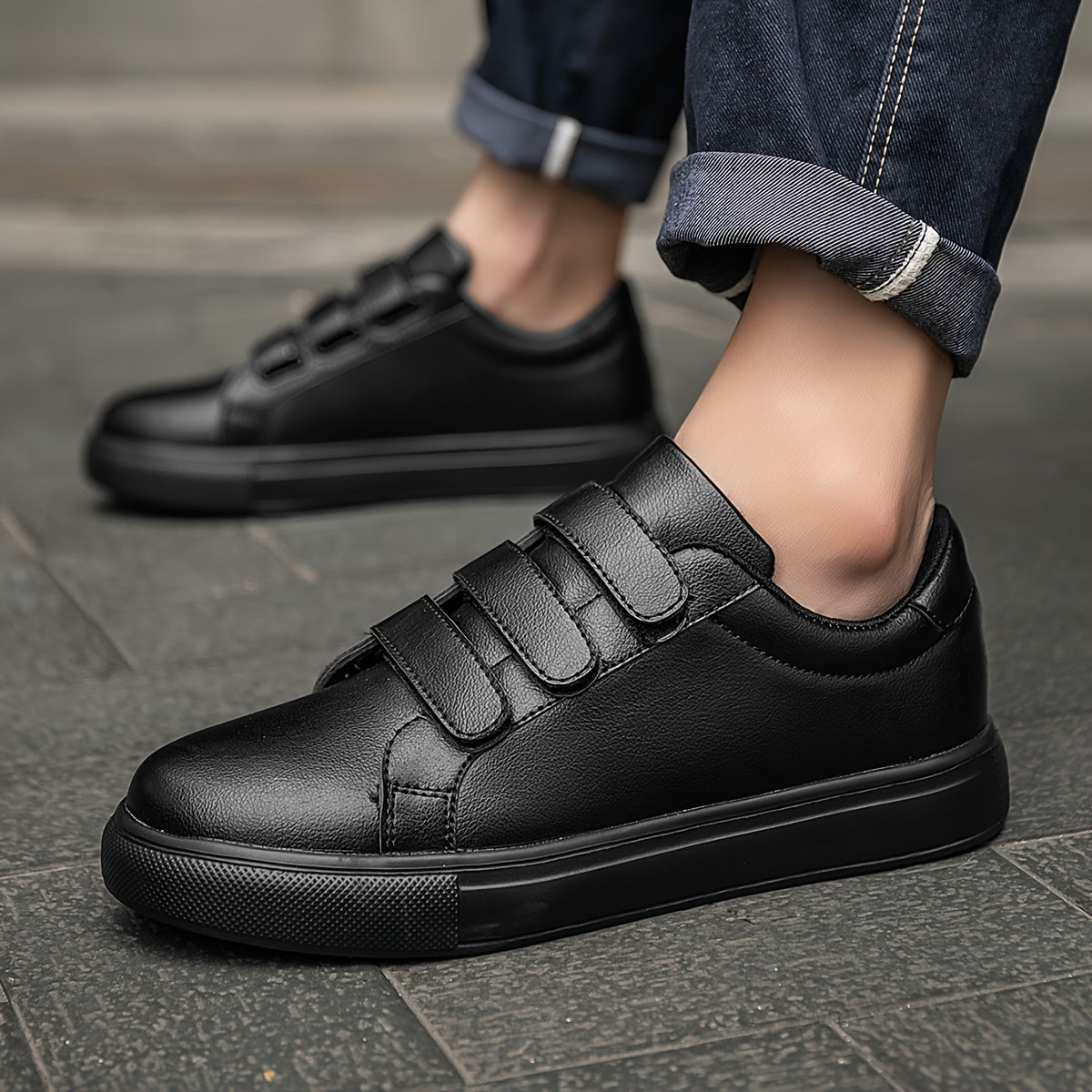 Men's Trendy White Skate Shoes with Hook-and-loop Fastener Closure, Lightweight & Comfortable Casual Sneakers for Casual Attire, Flat Sole, PU Upper, EVA Sole, Fabric Lining, Perfect for Running, Walking, and Street Style