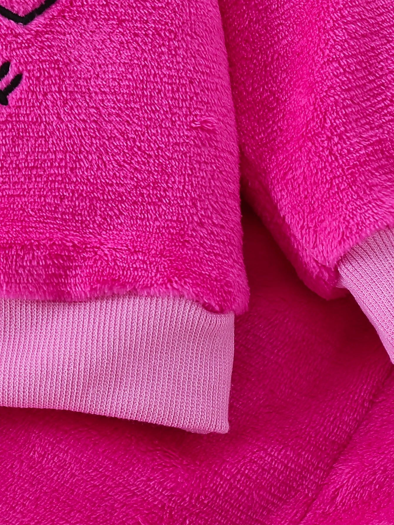 Adorable Cartoon Rabbit Embroidered Two-Piece Set for Youngsters - Soft Coral Fleece Outfit with Matching Pants, Perfect for Fall/Winter Casual Wear, Youngsters'S Playwear|Playful Design|Stretchy Fabric, Youngsters Girl Cloth