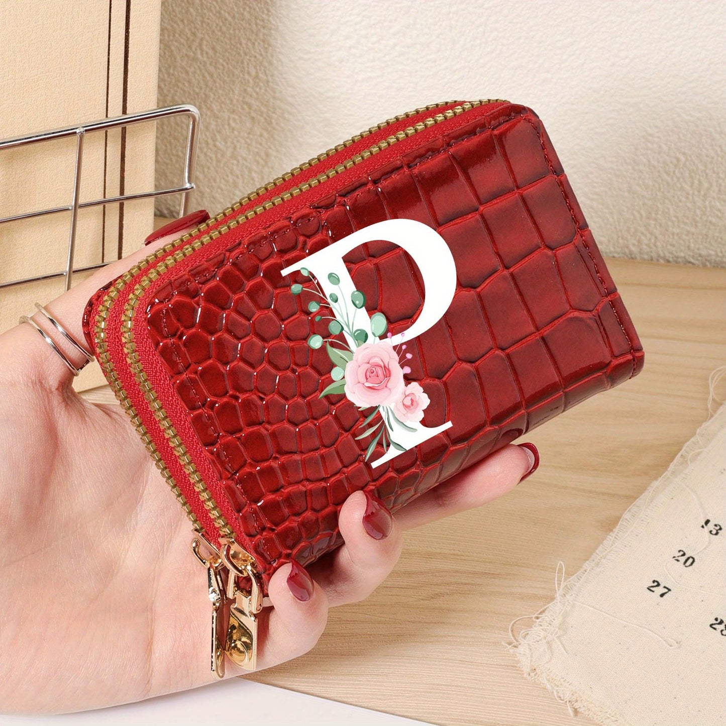 Minimalist Women'S Short Wallet Featuring a Double Zipper Design, with a Crocodile A-Z Letter Pattern. This Stylish Handbag Also Serves As a Fashionable Coin Wallet, Perfect for Travel, Back-To-School, Or Parties.