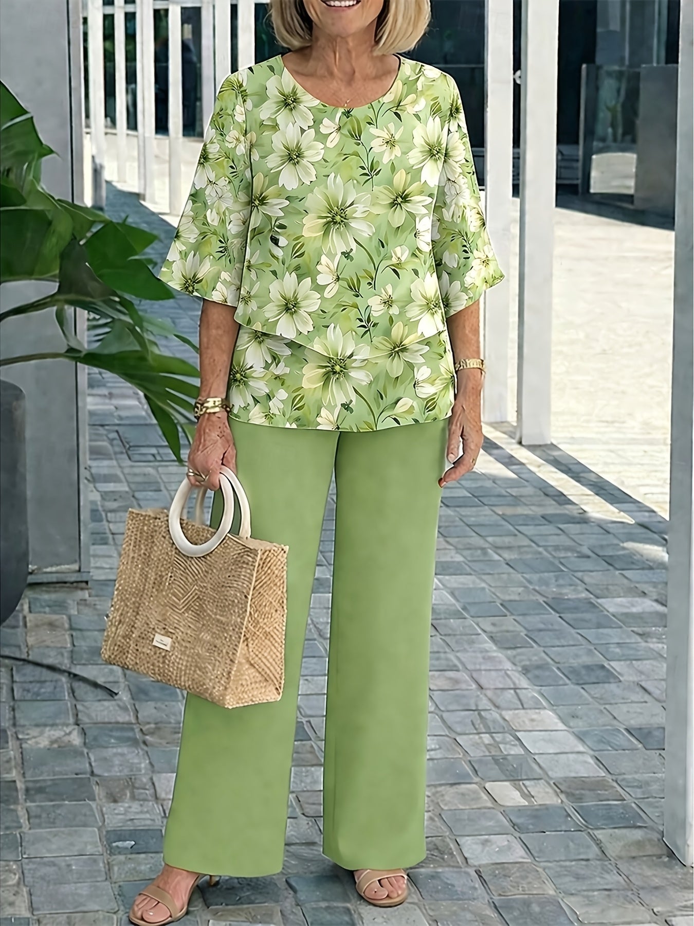 Women's Elegant Floral Pantsuit Set Short Sleeve for Spring