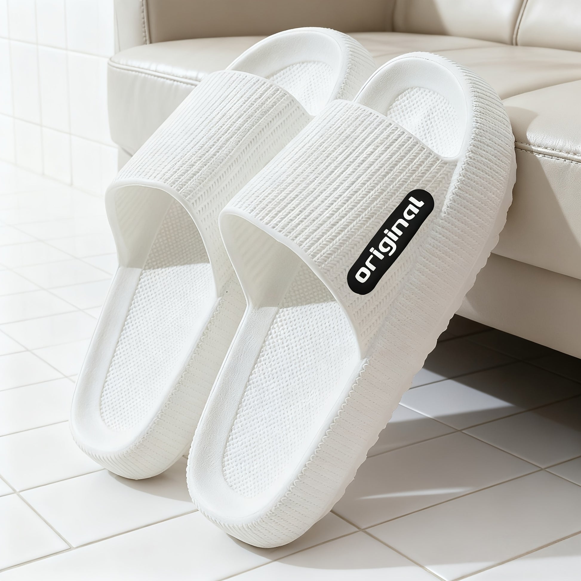 New Fashionable Side Letter Decals, Casual and Simple Original Design, Round Toe, Breathable EVA Material, Anti-Slip and Odor-Resistant, Indoor/Outdoor Slippers for Home Use - ayq