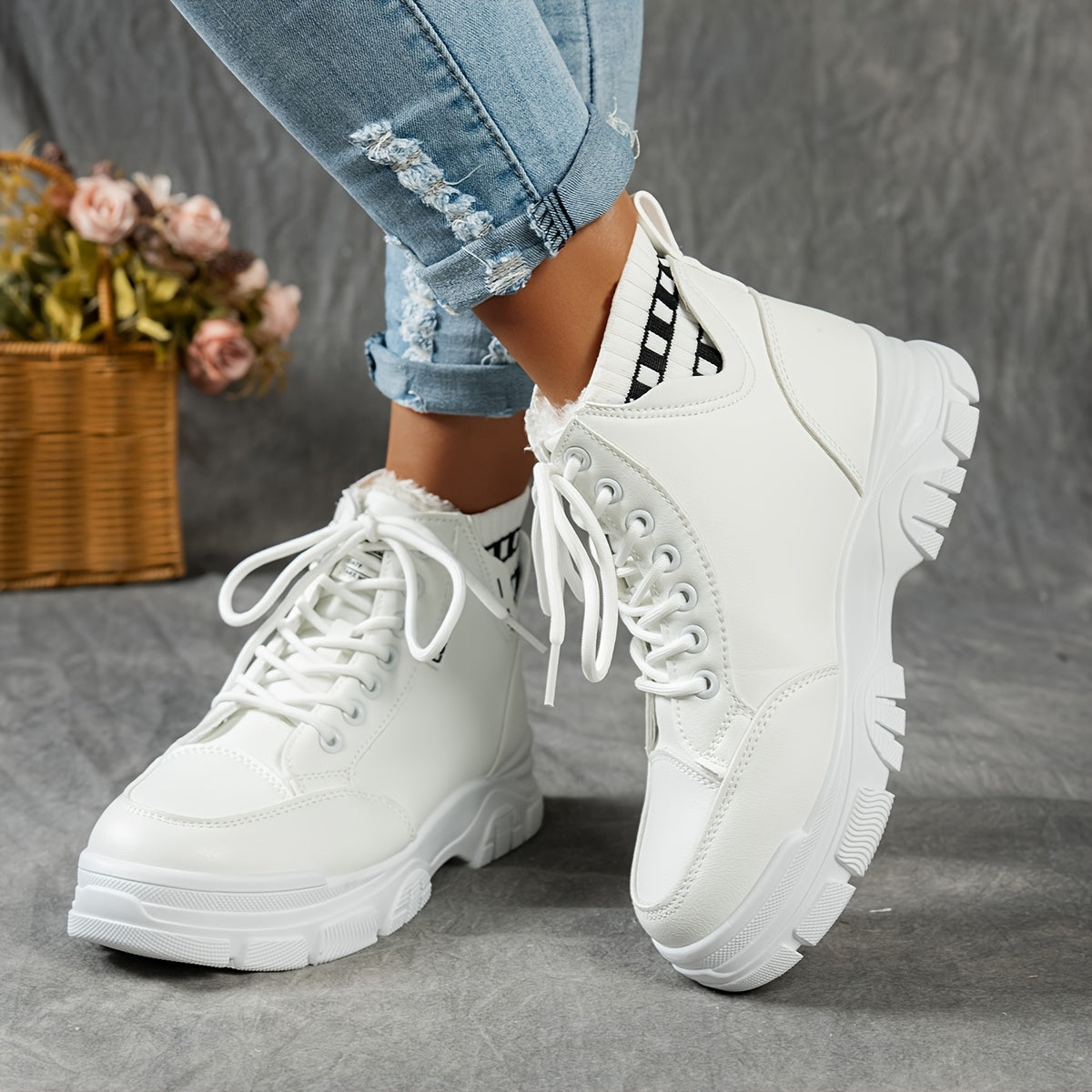 gfhfgjjfg Women's Casual High-Top Platform Ankle Boots with Lace-Up Closure, Thick Rubber Sole & Faux Cover Upper - Winter Warm Round Toe Boots for Casual Attire (Black/White/Beige), Comfortable Footwear, Durable Traction Foo