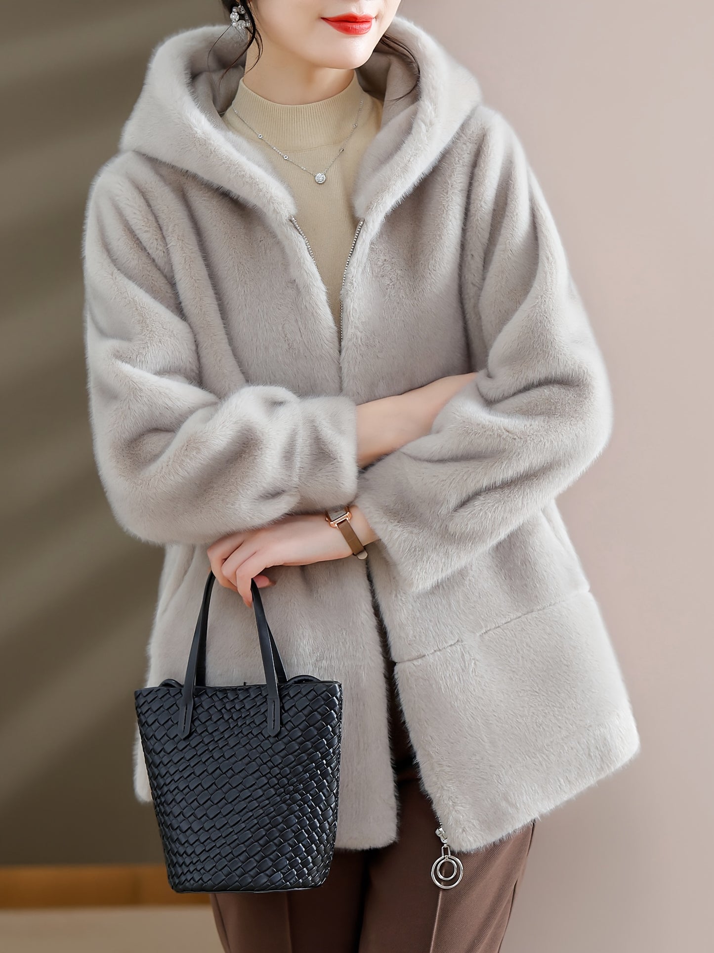 Women'S Winter Coat - Elegant Fur-like Exterior, Thick Insulated Cold Weather Jacket with Pockets, Sophisticated Outerwear for Everyday & Formal Events - Luxury Women'S Clothing (Non-Real Fur), Ladies Winter Coats, Seasonal F