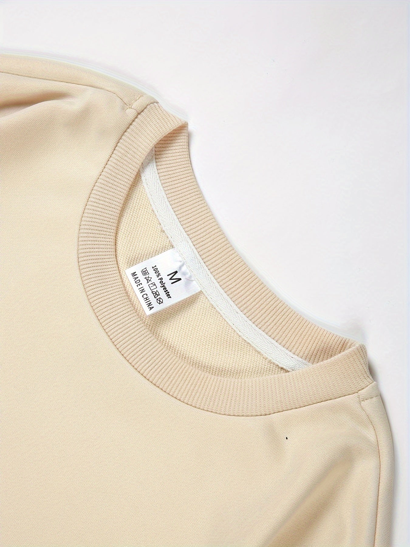 Men's Happy New Year 2026 Print Round Neck Sweater - Casual Long Sleeve Pullover with Chinese/English Lettering, Machine Washable Winter Sweaters for Parties, Daily Wear & New Year Gifts (Happy 2026 Design)