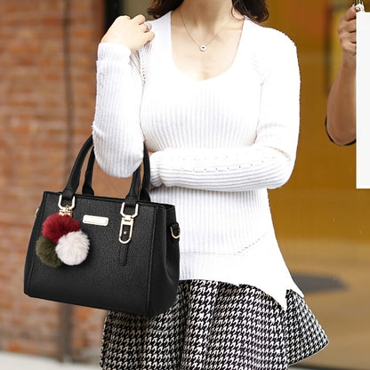 Էլեգանտ մեծ տարողությամբ նորաձև ձեռքի պայուսակ |, Միագույն, կայծակաճարմանդով փակվող, աստառ, եզրագծված