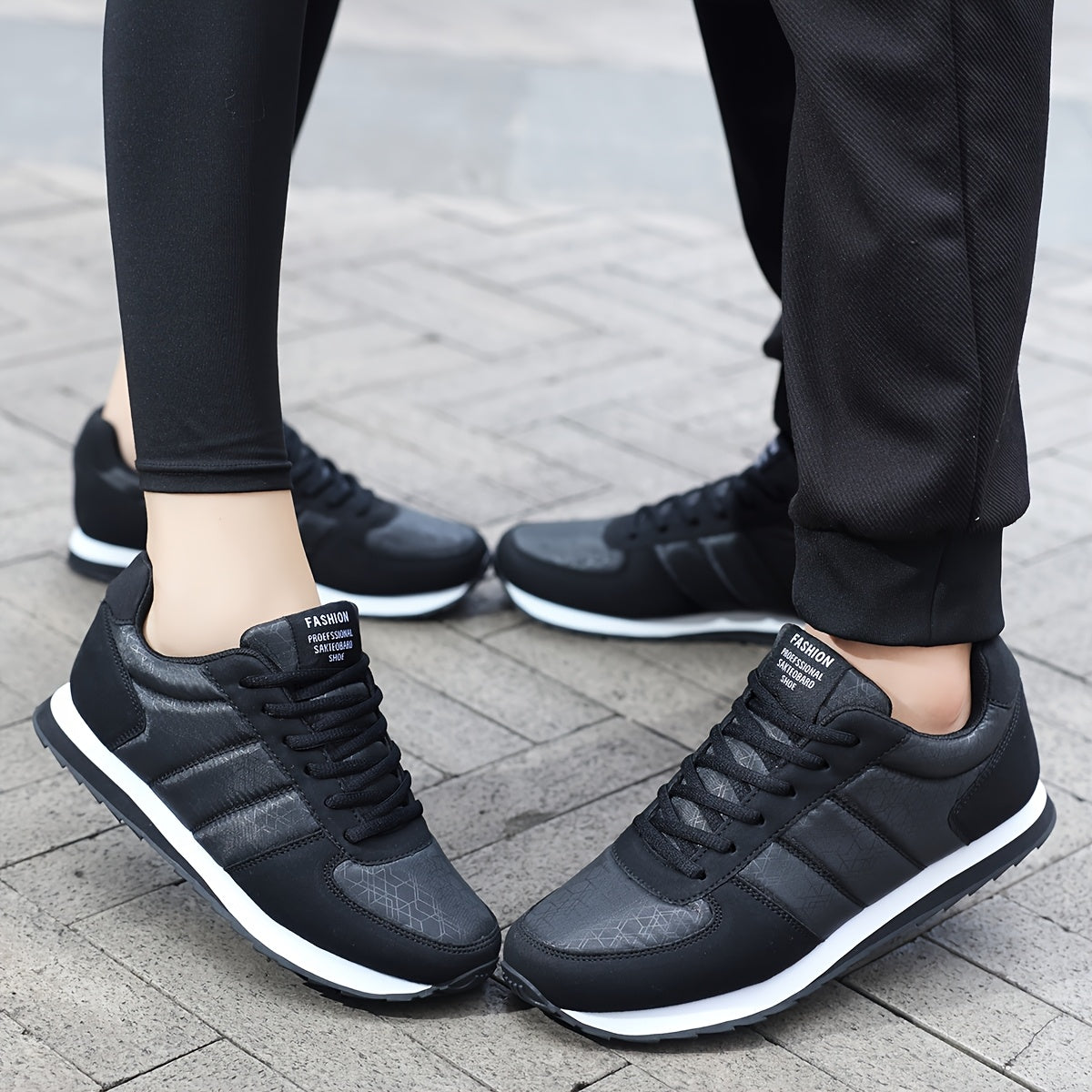 Unisex Casual Sneakers Low-Top Outdoor Training Shoes