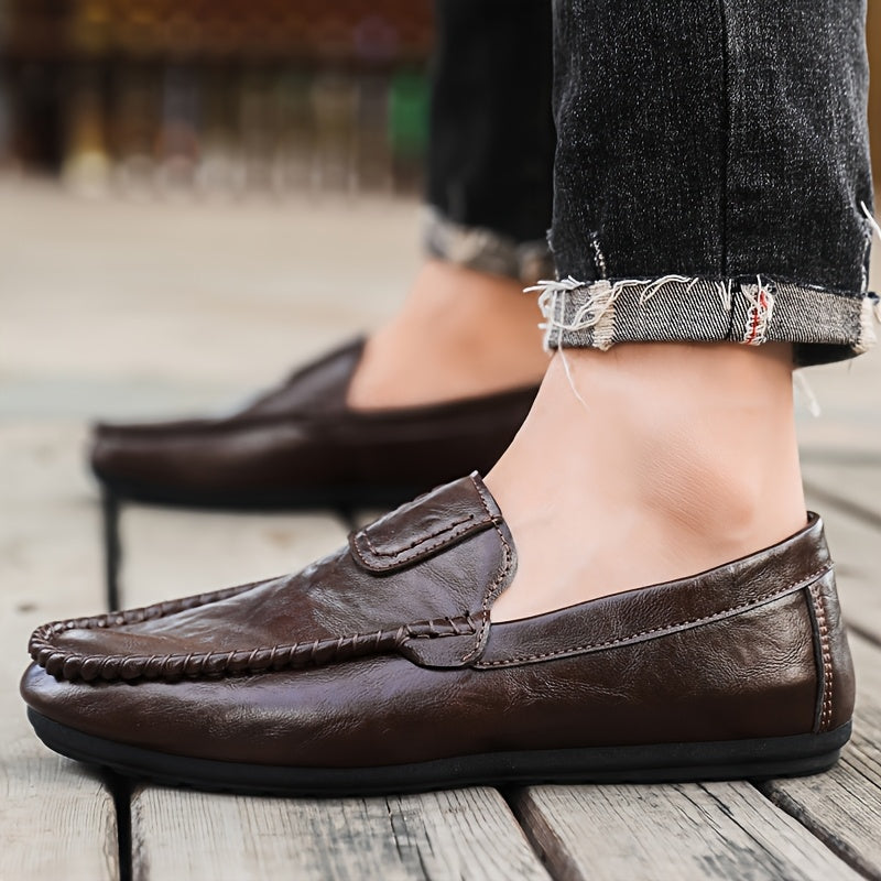 Unisex Solid Color Slip-On Business Casual Shoes for All Seasons
