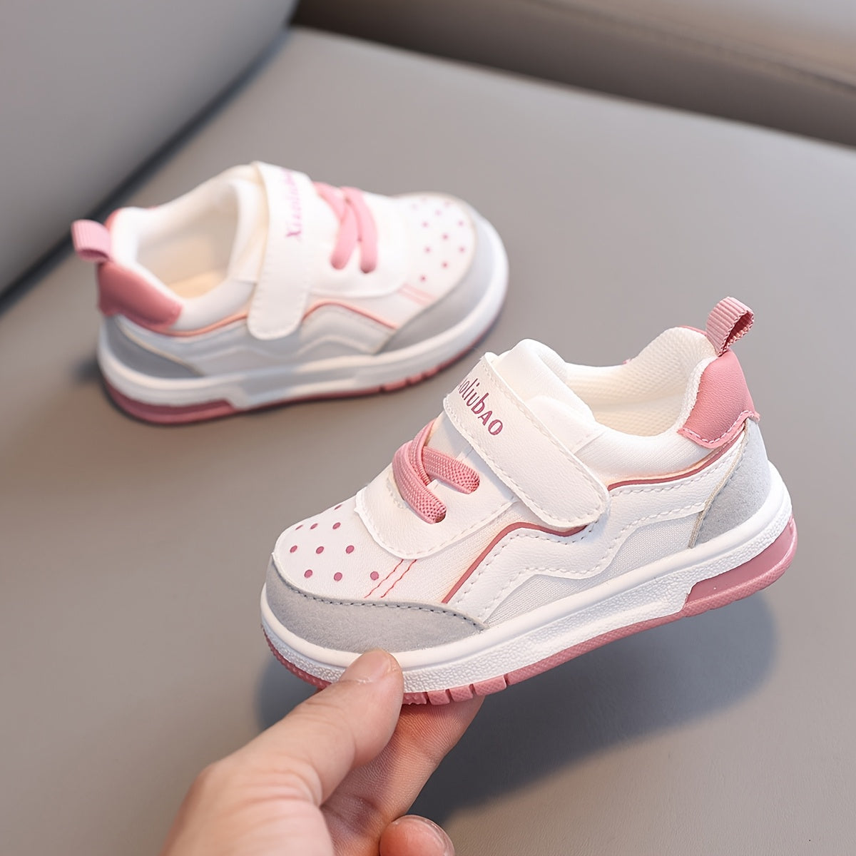 Spring And Autumn Children'S Walking Shoes, Breathable Soft-Soled Shoes for Boys And Girls, Anti-Slip And Collision-Resistant Ultra-Fiber Baby Shoes.
