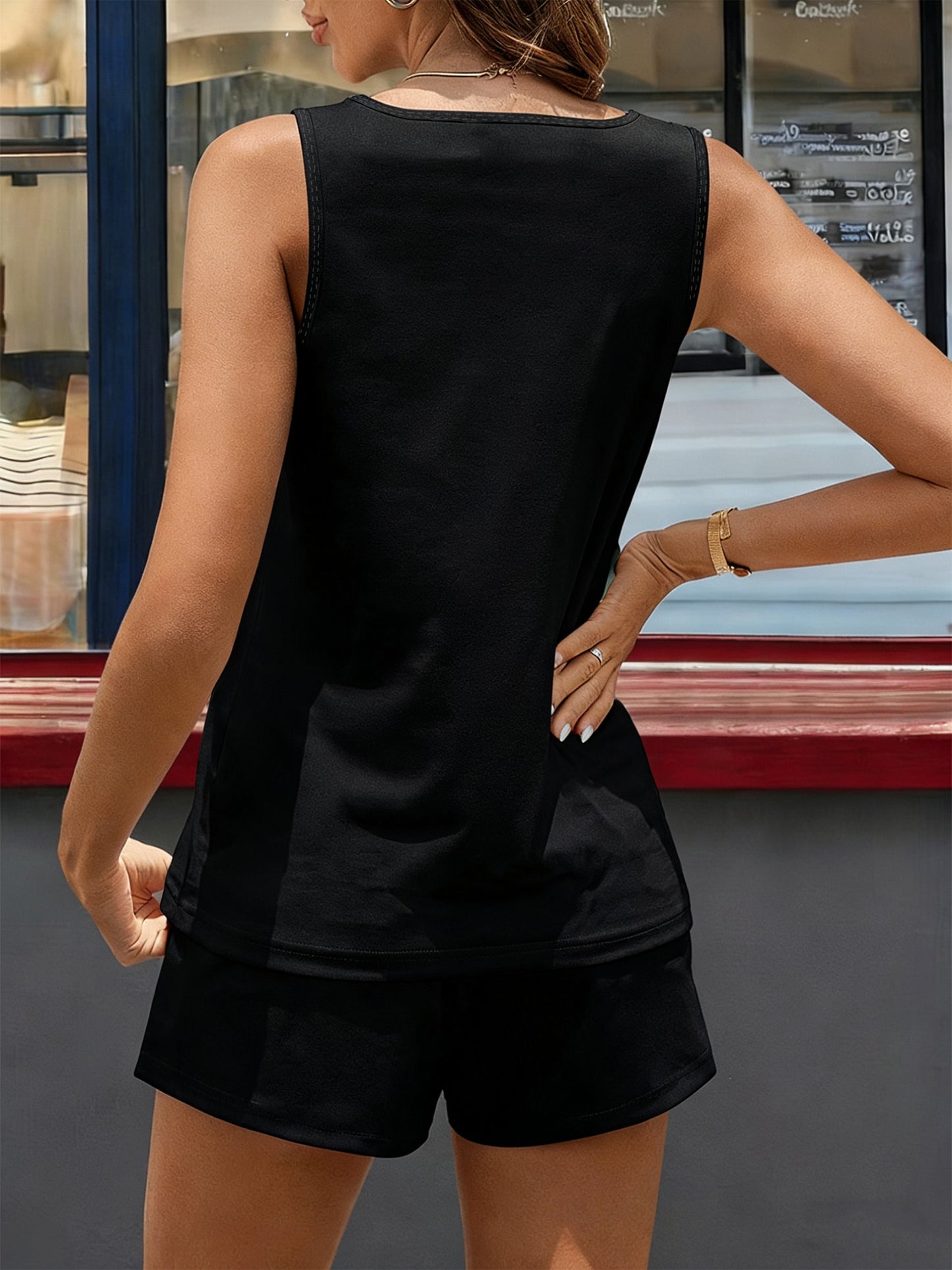 Women’s Geometric Round Neck Tank Top and Shorts Set