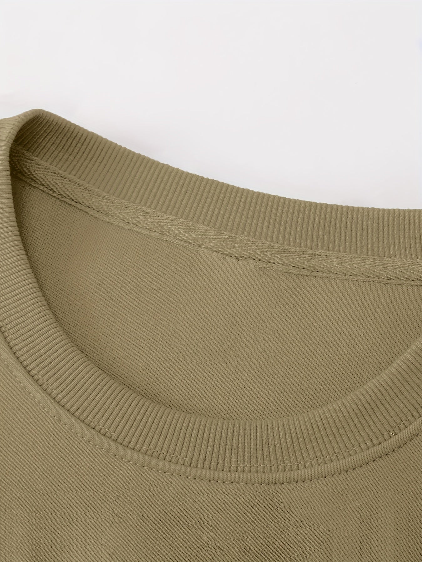 Men'S Happy New Year Sweatshirt - Light Grey with Orange Lettering - Regular Fit Crewneck Pullover for New Year'S Eve, NYE Parties & Casual Attire - Non-Permanent Celebration Sweater for Everyday & Special Occasions, New Year