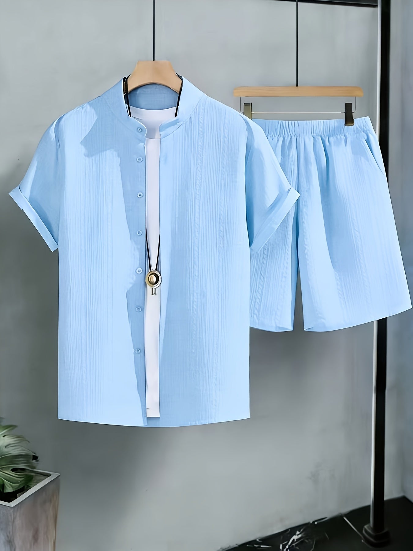Men's Casual Summer 2-Piece Set: Stand Collar Shirt & Shorts