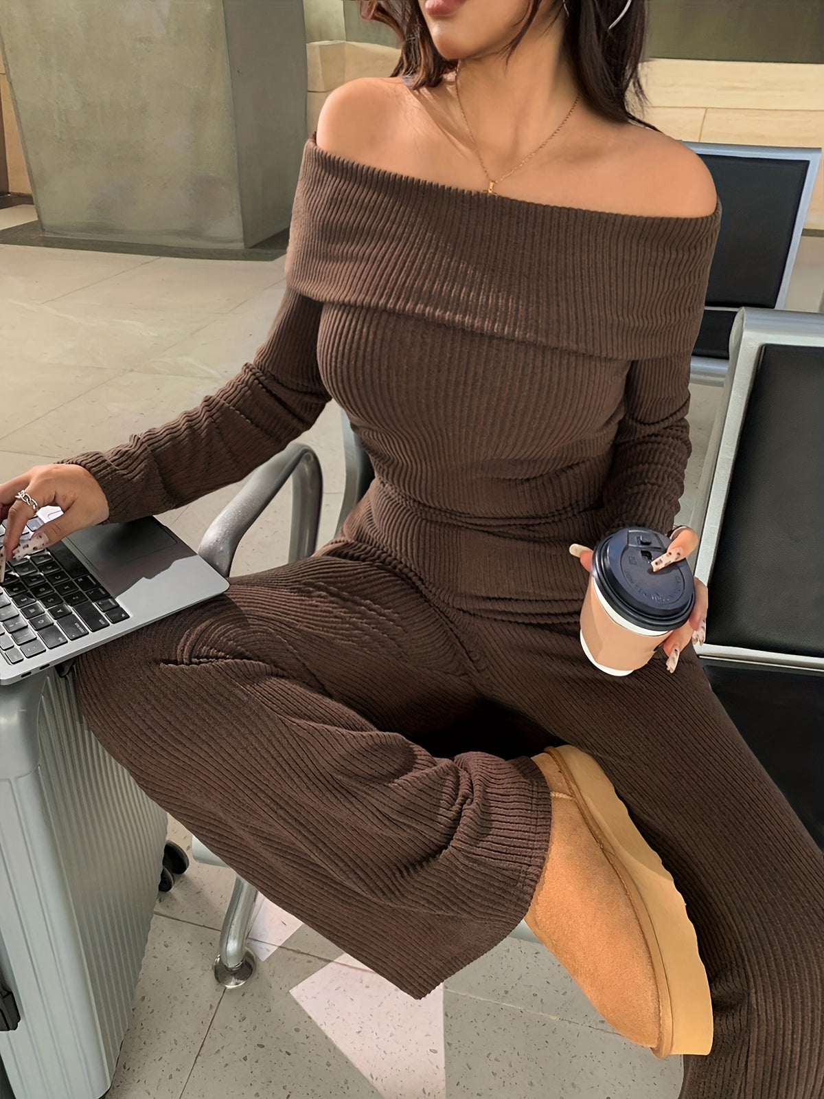 Women's Casual 2-Piece Set: One-Shoulder Top & Wide-Leg Pants - ayq