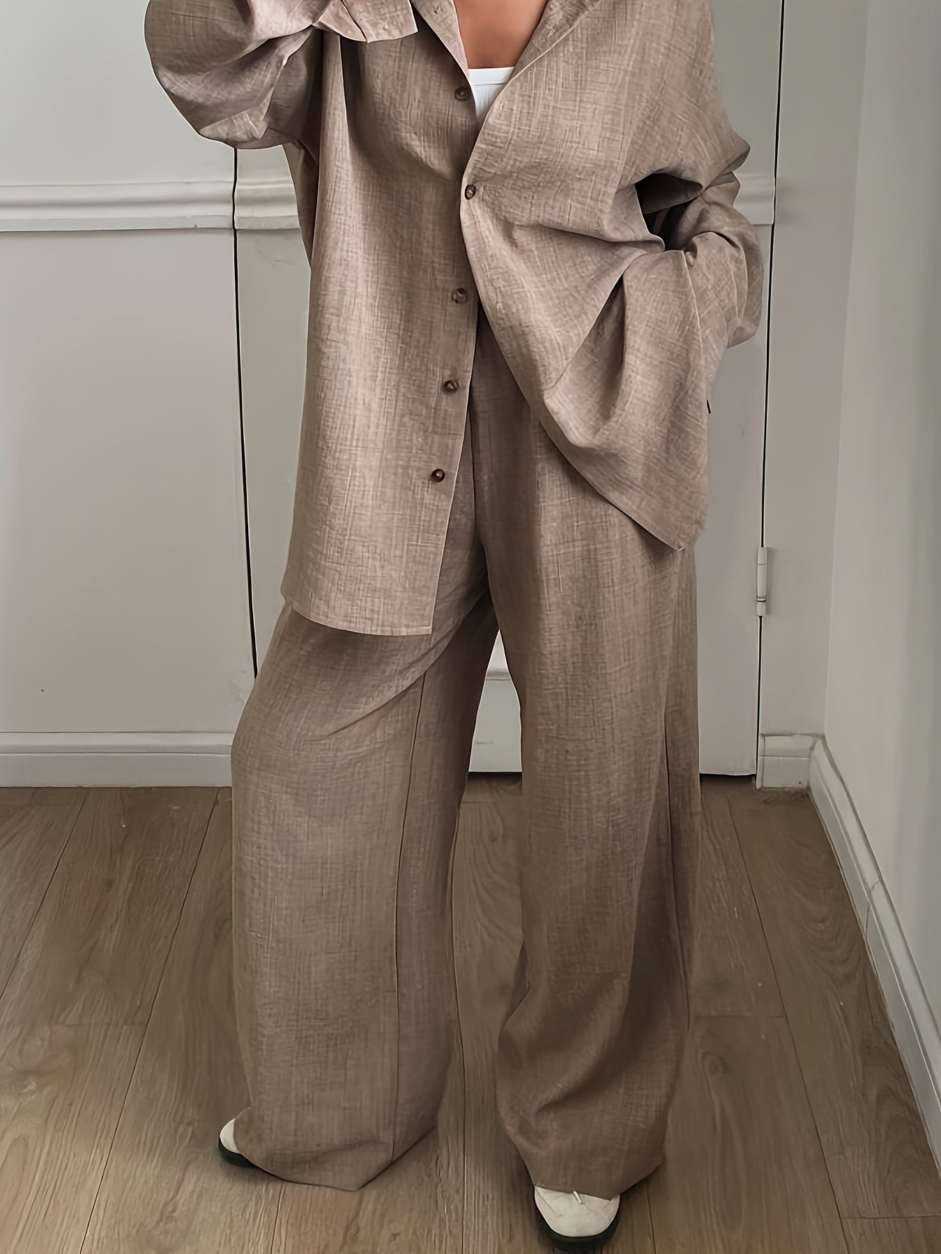 Elegant Women's Long Sleeve Shirt and Pants Suit for Spring/Fall