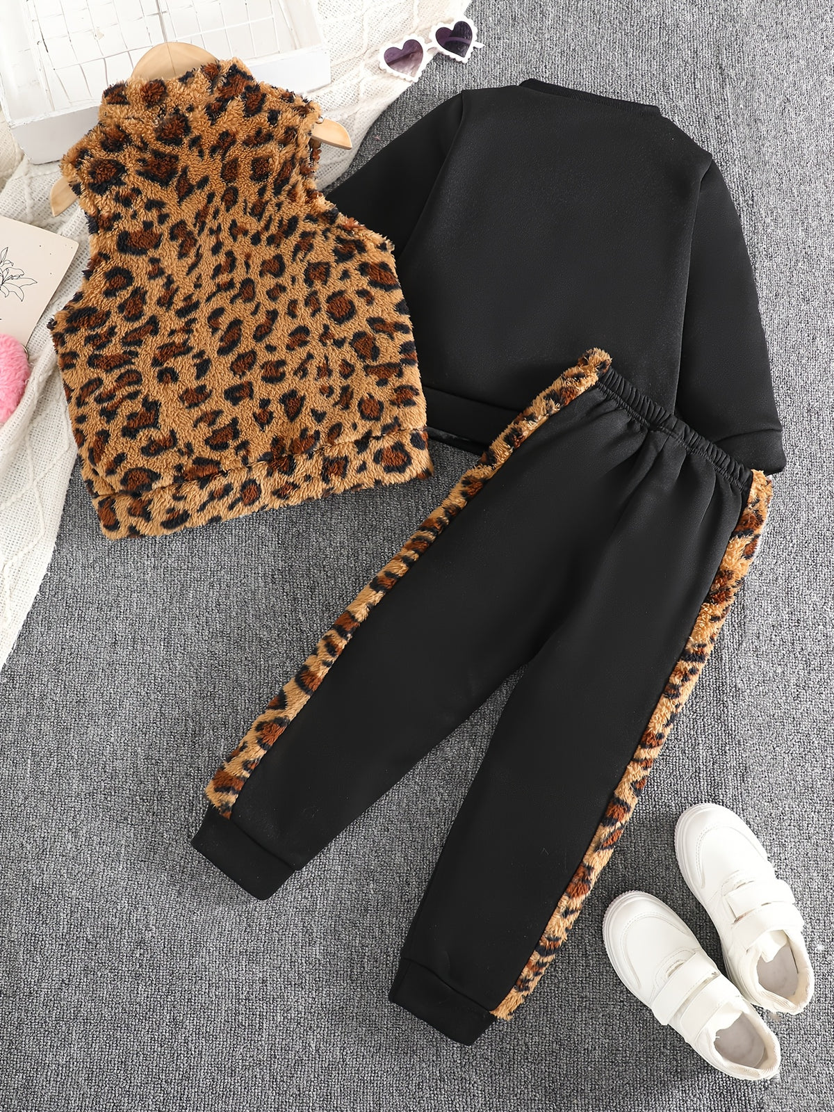 Girls 3-Piece Heart Pattern Fall/Winter Casual Set - ayq