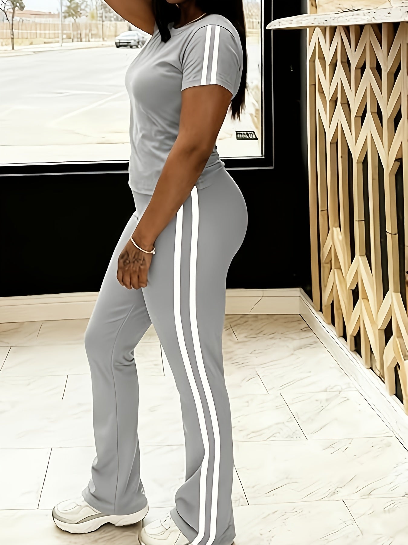 Sla Yue Lingshan Spring/Summer Solid Color Striped 2pcs Set, Women's Short Sleeve Flared Pants Suit, Slim Fit Swear, Casual Loungewear, High-Waist Slightly Flared Long Pants